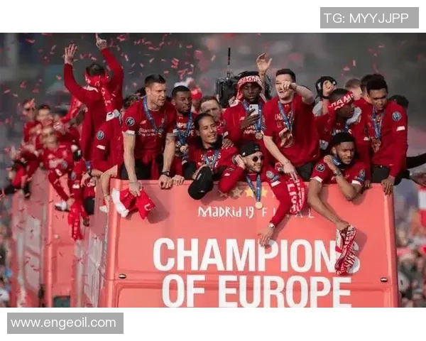 英超联赛即将迎来激烈对决!曼城vs利物浦顶级巨头对决引燃球迷热情